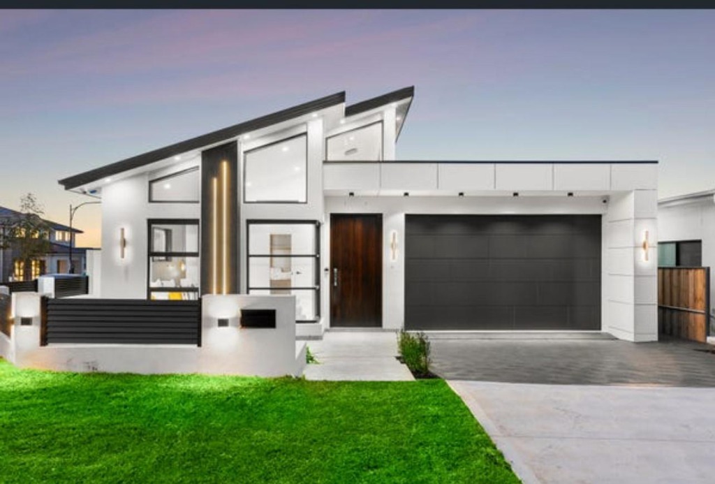 Architectural Custom Homes Built to Perfection